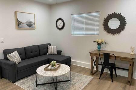 Country Charmer Single Story Cottage Pet Friendly Loomis المظهر الخارجي الصورة